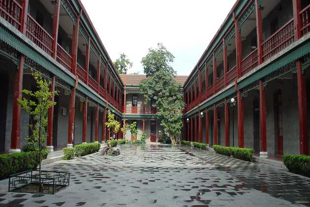 20120921095814346三、四号楼院5.jpg