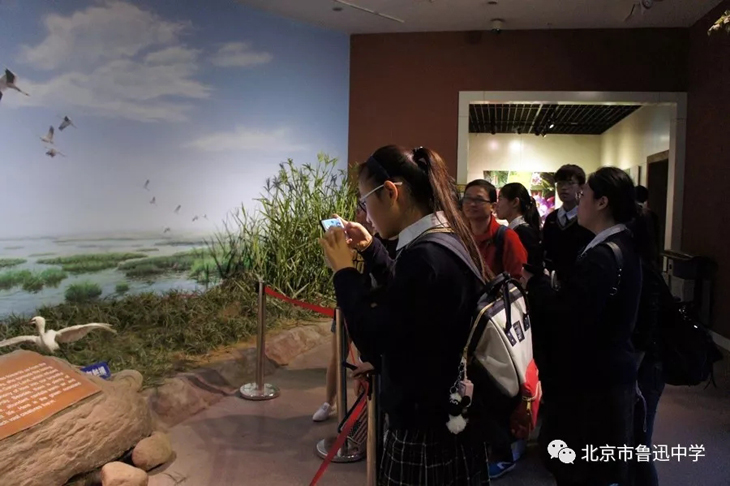 12同学们了解鄱阳湖地理特征.webp.jpg