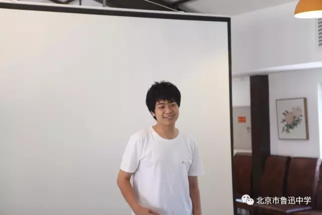04和小峰同学说：.webp.jpg