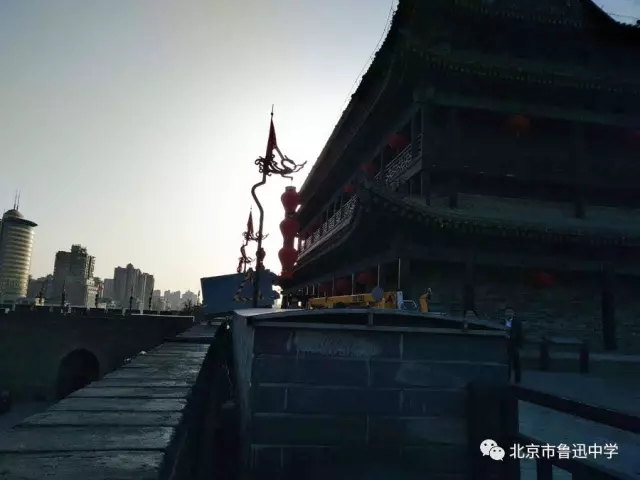 06夕阳下的永宁门.webp.jpg