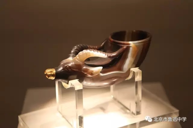 19唐兽首玛瑙杯，是一件国宝级文物。.webp.jpg