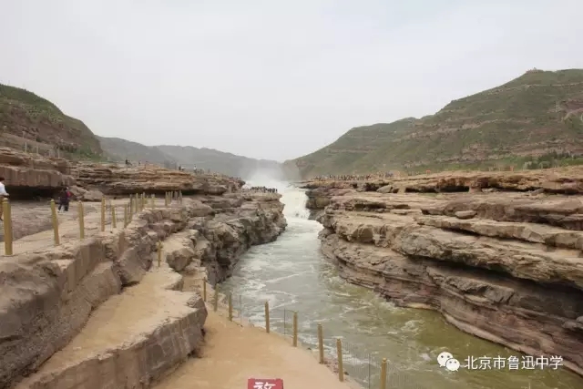 21远看母亲河.webp.jpg