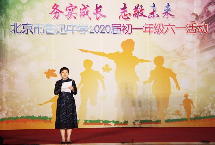 11 IMG_3573家长代表发言.jpg
